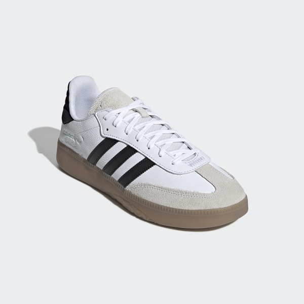 bd7537 adidas